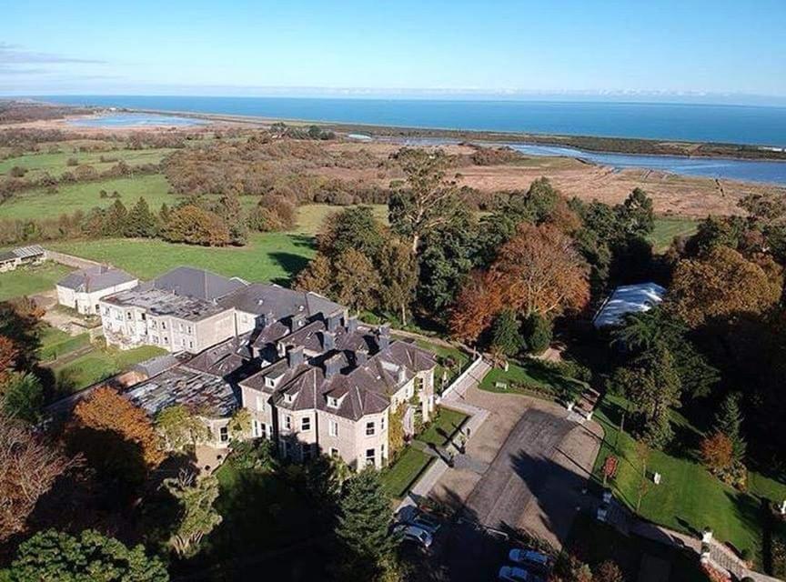 Tinakilly Country House Hotel Rathnew ภายนอก รูปภาพ